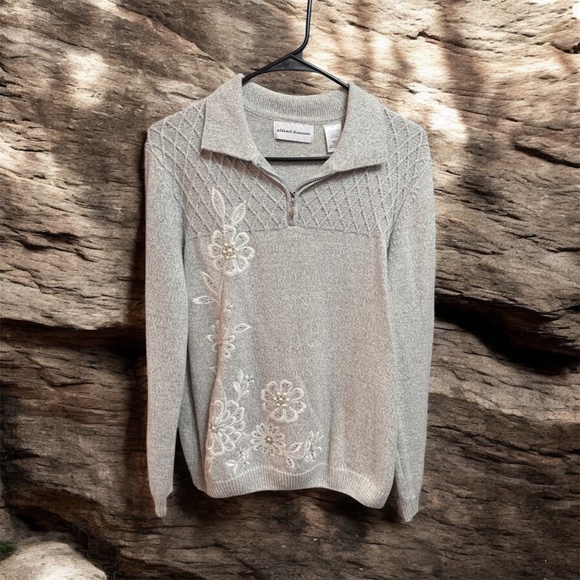 Alfred Dunner "Eskimo Kiss" Pullover Long Sleeved Embroidered Sweater Large - Picture 4 of 4